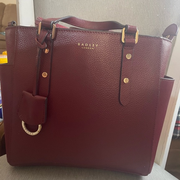 RADLEY LONDON Handbags - Radley London Merlot Burgundy Silk Street Leather Tote Medium Handbag